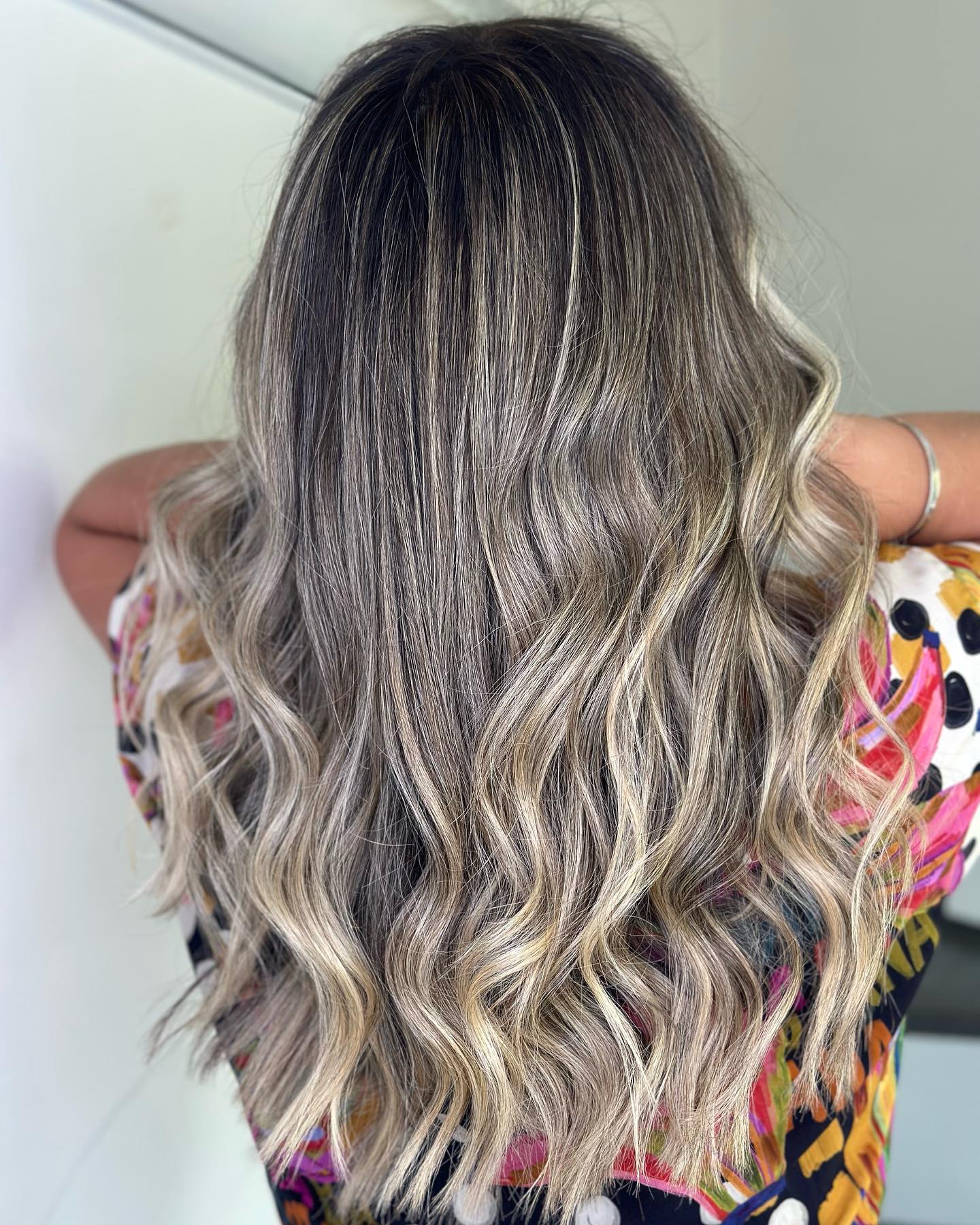 Mechas em Ituiutaba – Ilumine Seu Cabelo no Carioca’s Hair Mechas em Ituiutaba – Ilumine Seu Cabelo no Carioca’s Hair
